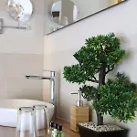 Ξενοδοχείο Baobab 4*