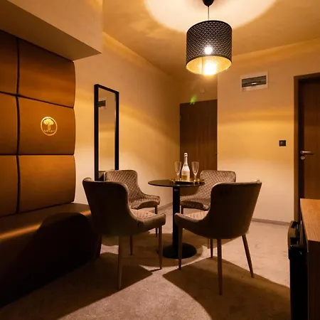Baobab Hotell 4*